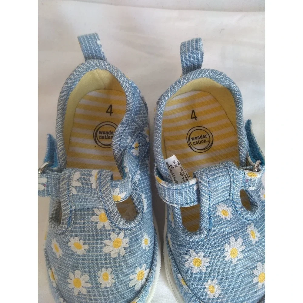 Girl's Mary Jane Loafers Shoes Size 4 Canvas Blue Daisy Print Wonder Nation READ